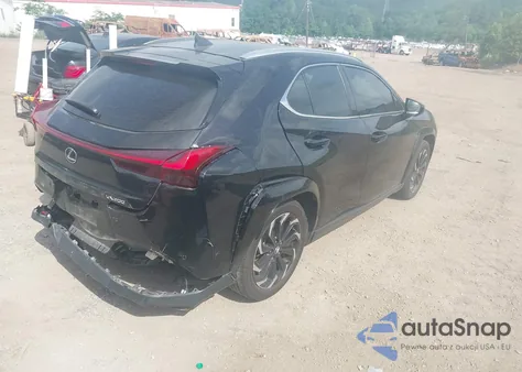 2022 Lexus Ux 200 z USA, uszkodzony, nr VIN JTHP3JBHXN2052048